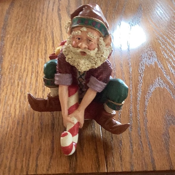 Christmas around the world Elf stocking holder with stocking - Picture 6 of 7